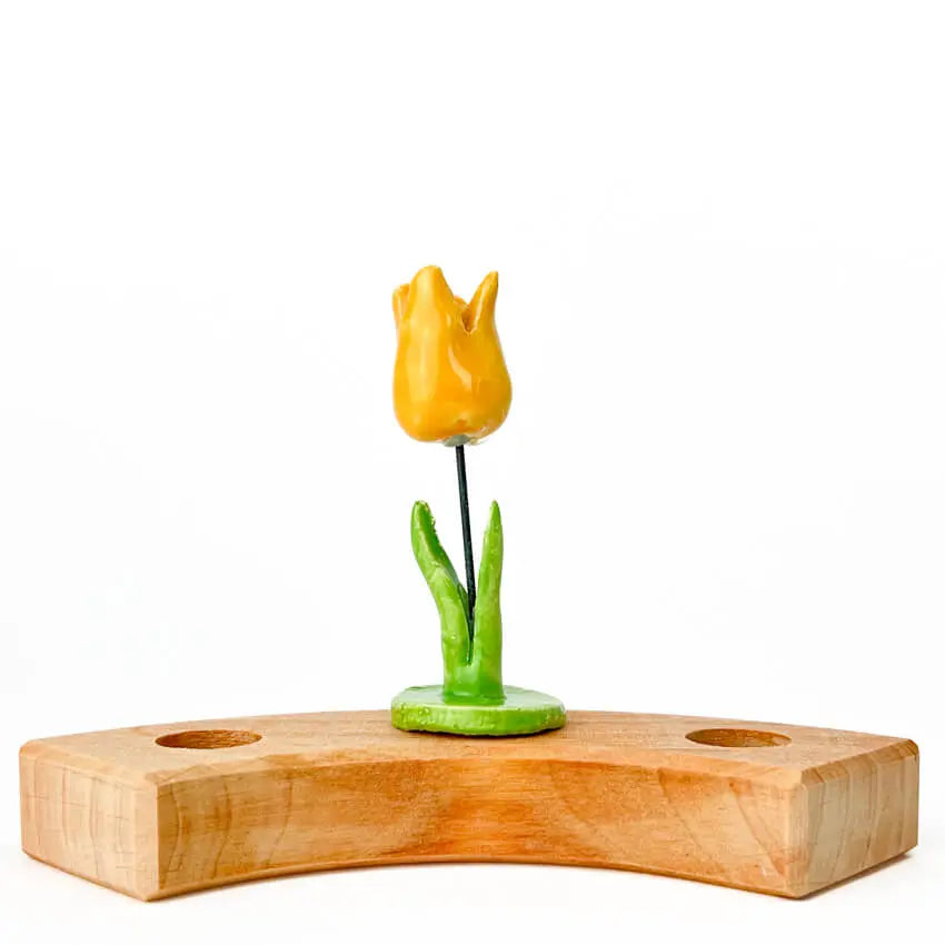 Gele tulp steker
